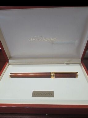 S.T. Dupont Chairman Brown & Gold Rollerball Pen